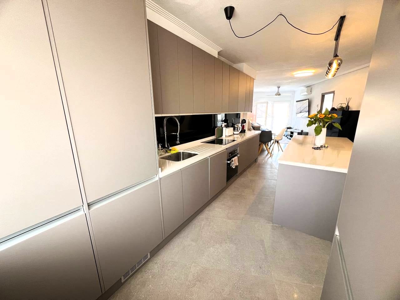 photo_2025-05-22_12-00-10