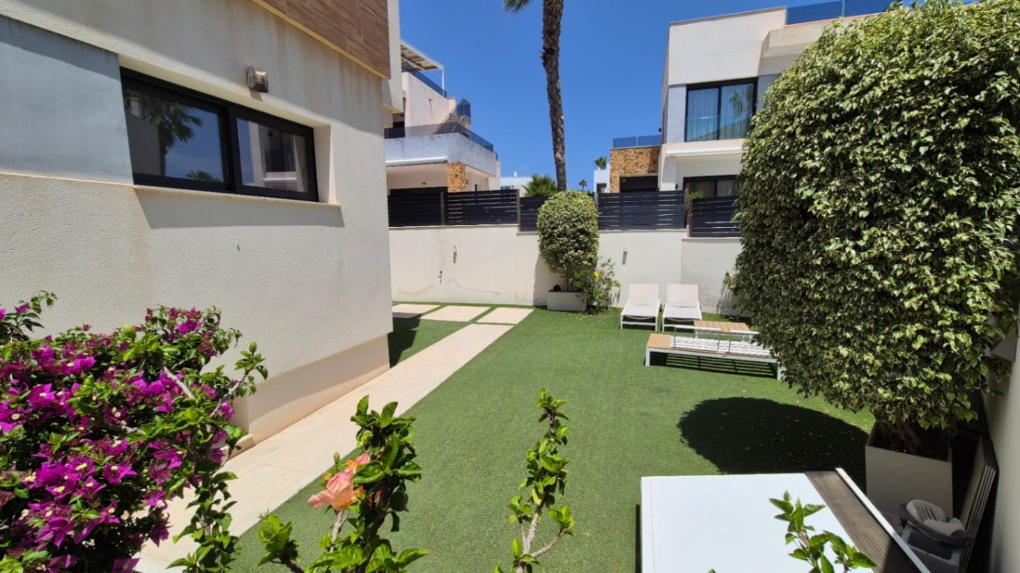 4 Bedroom Property in Torrevieja