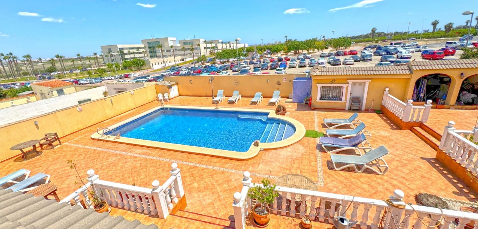 6 Bedroom Property in Torrevieja