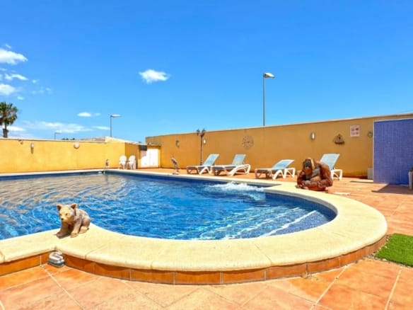 6 Bedroom Property in Torrevieja