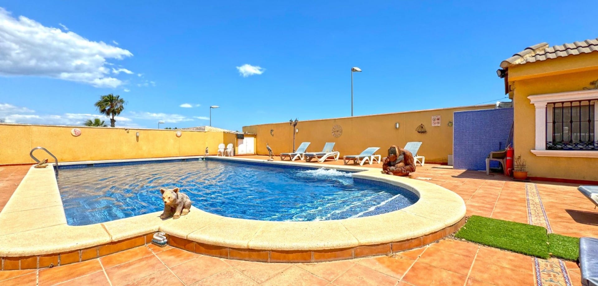 6 Bedroom Property in Torrevieja
