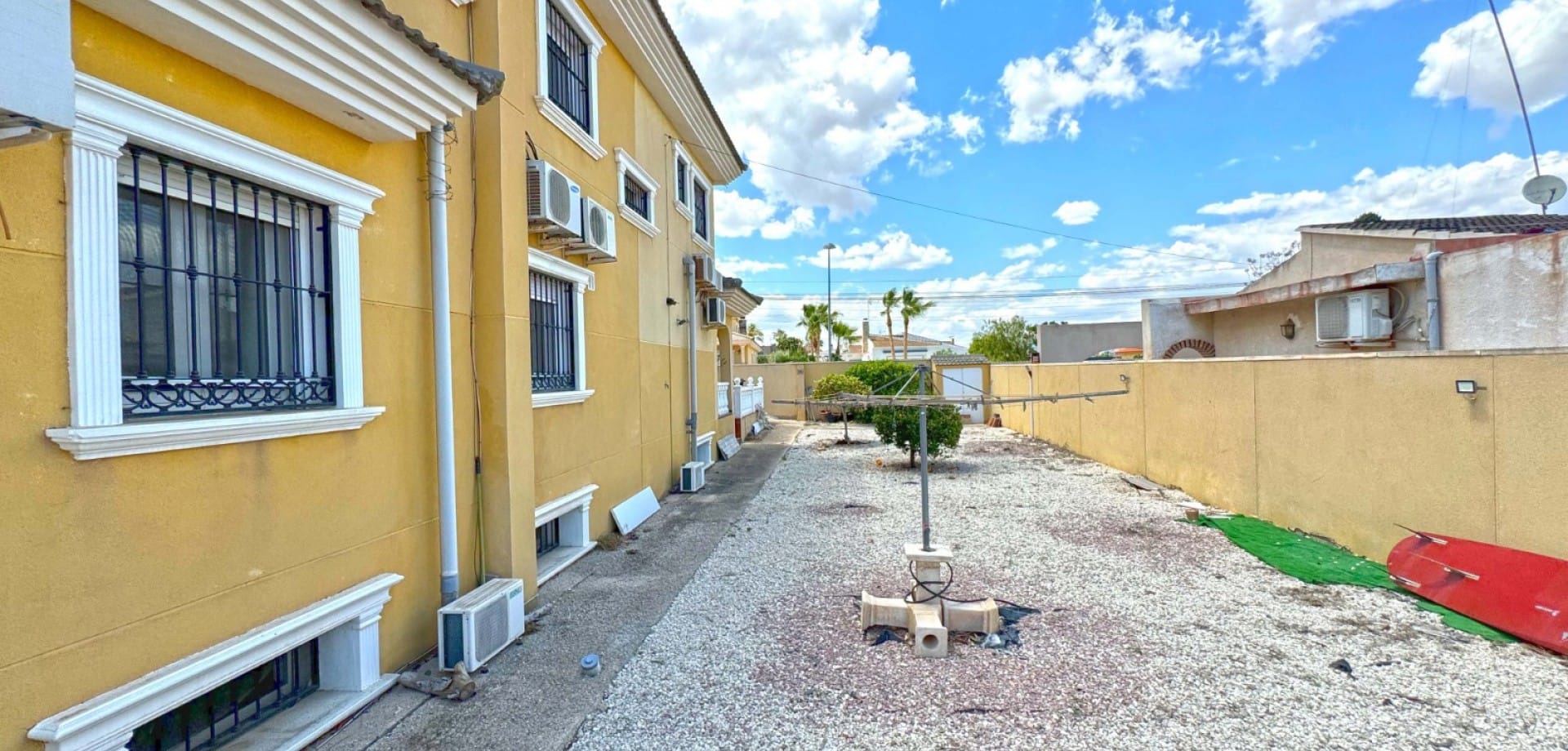 6 Bedroom Property in Torrevieja