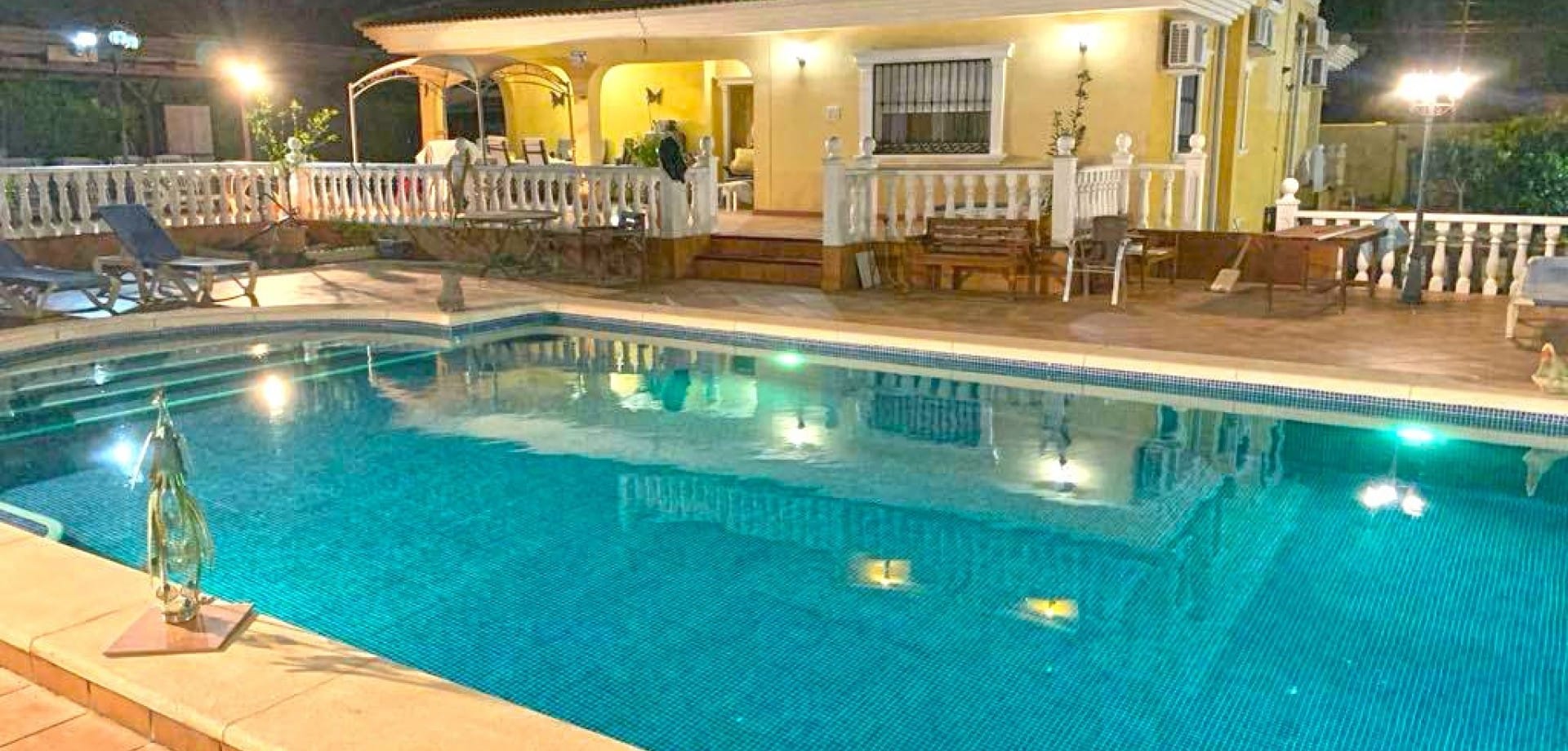 6 Bedroom Property in Torrevieja