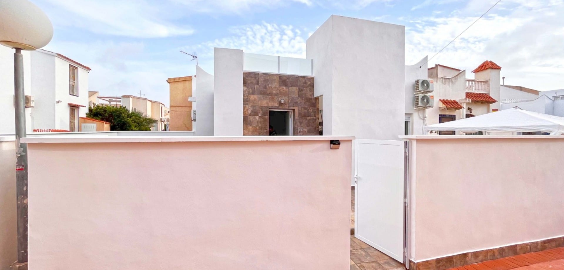 2 Bedroom Property in Orihuela Costa