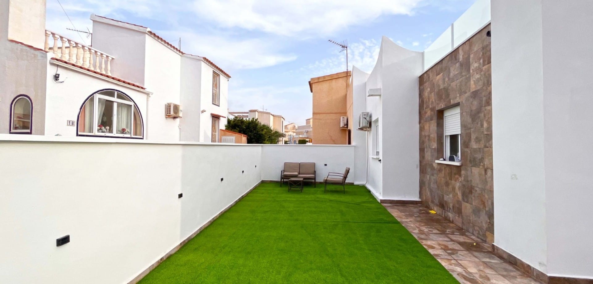 2 Bedroom Property in Orihuela Costa