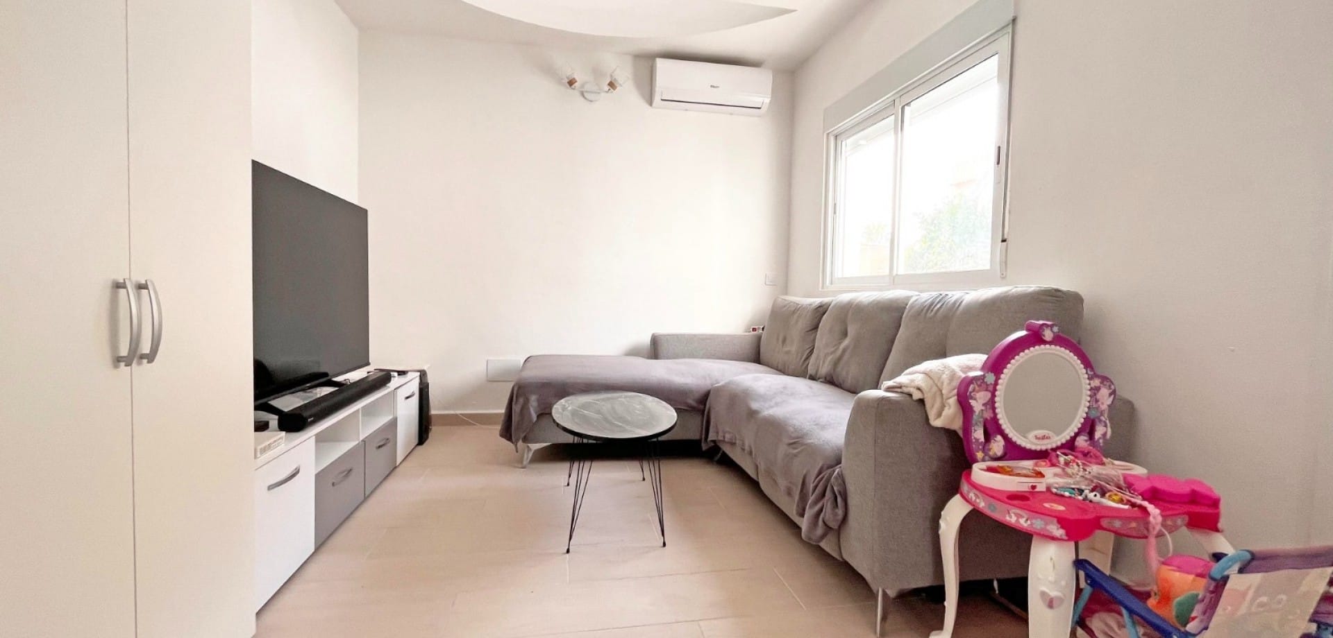 2 Bedroom Property in Orihuela Costa