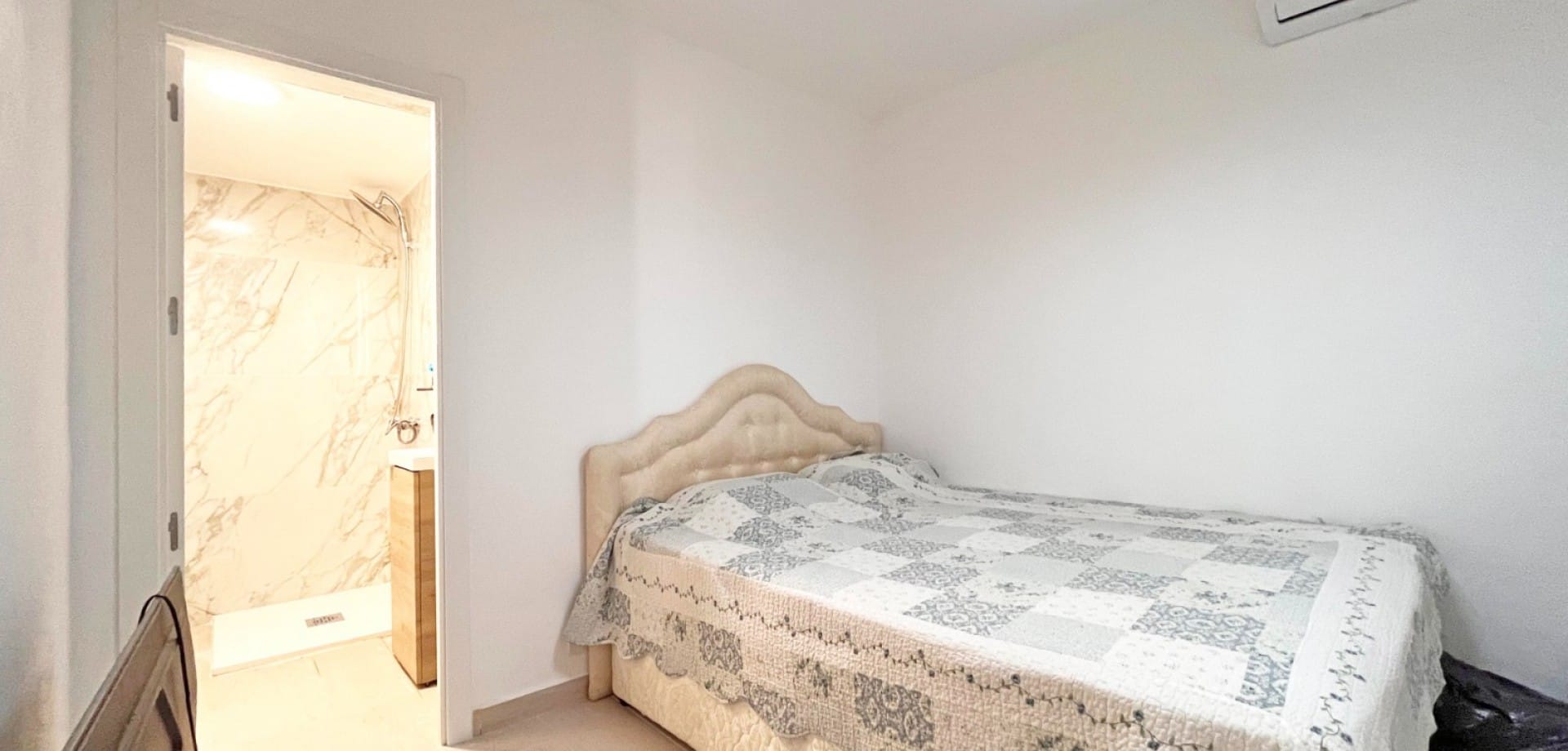 2 Bedroom Property in Orihuela Costa