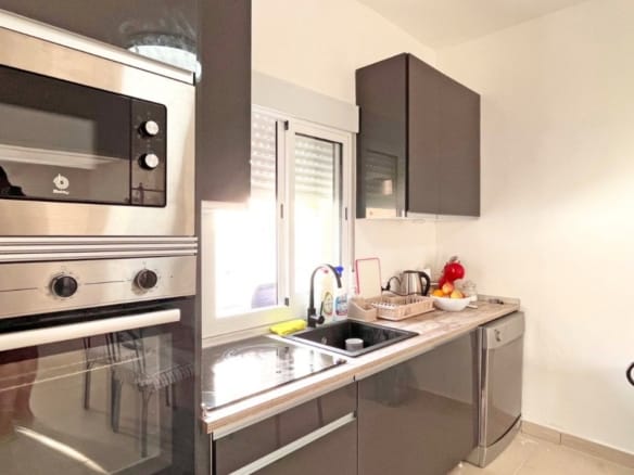 2 Bedroom Property in Orihuela Costa