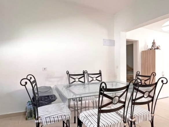 2 Bedroom Property in Orihuela Costa