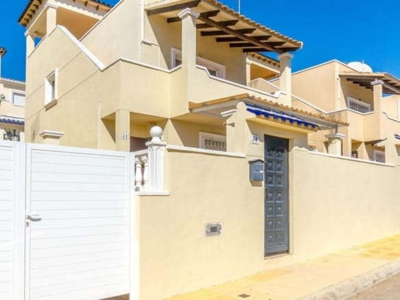 3 Bedroom Property in Orihuela Costa