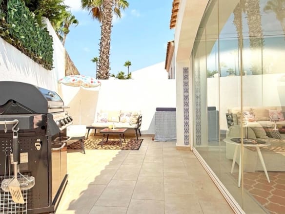 3 Bedroom Property in Orihuela Costa
