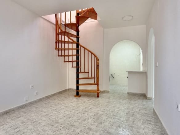 2 Bedroom Property in Orihuela Costa