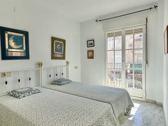 2 Bedroom Property in Orihuela Costa