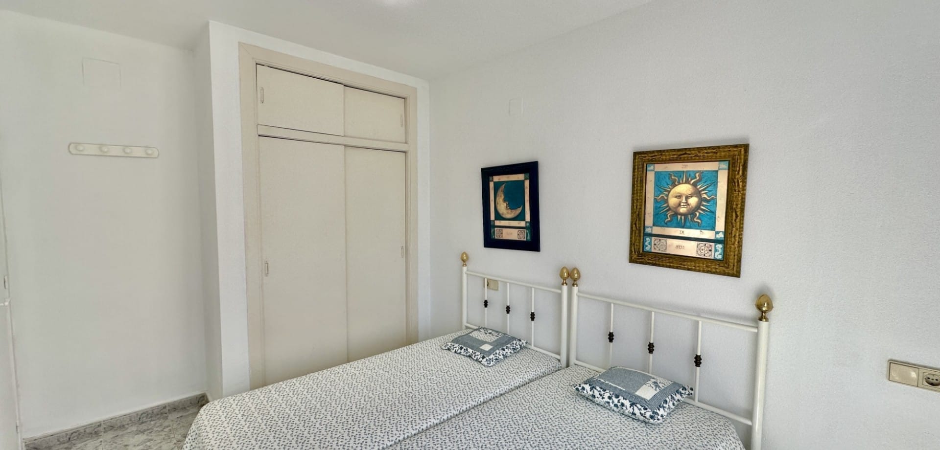 2 Bedroom Property in Orihuela Costa