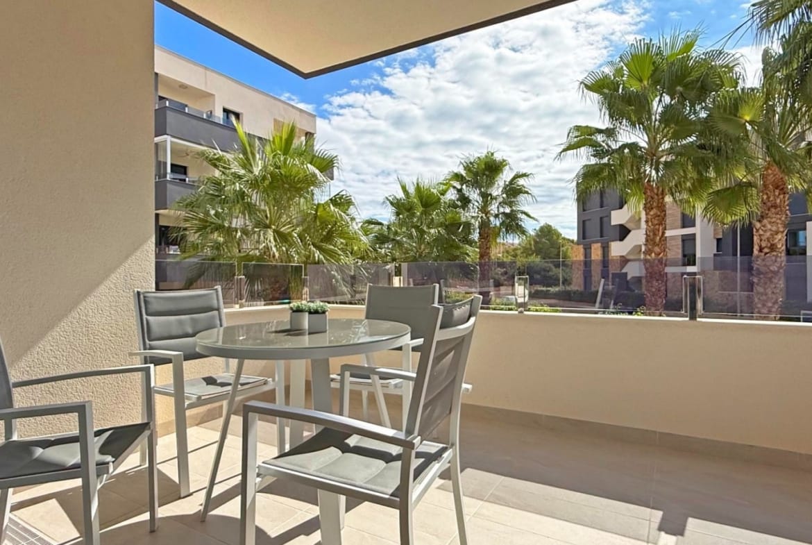 2 Bedroom Property in Orihuela Costa
