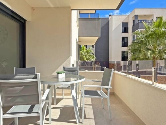 2 Bedroom Property in Orihuela Costa