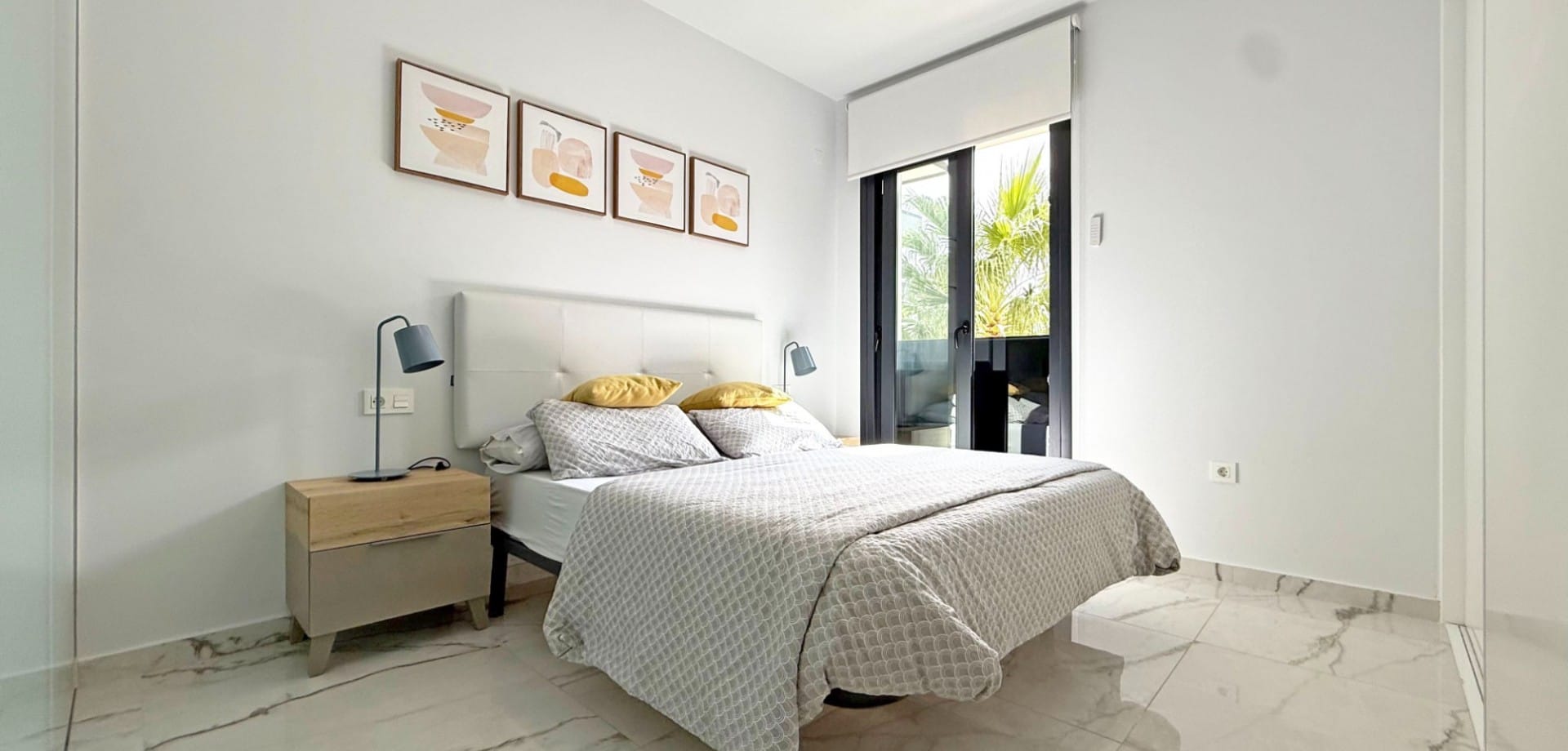 2 Bedroom Property in Orihuela Costa