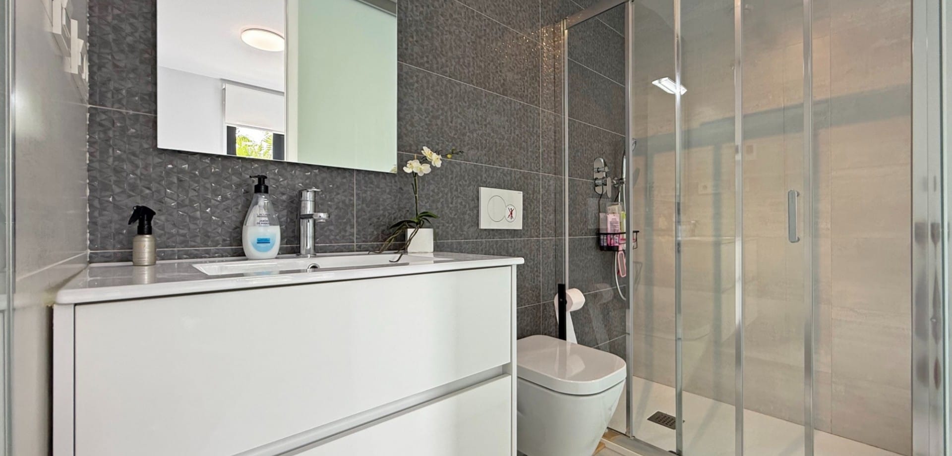 2 Bedroom Property in Orihuela Costa