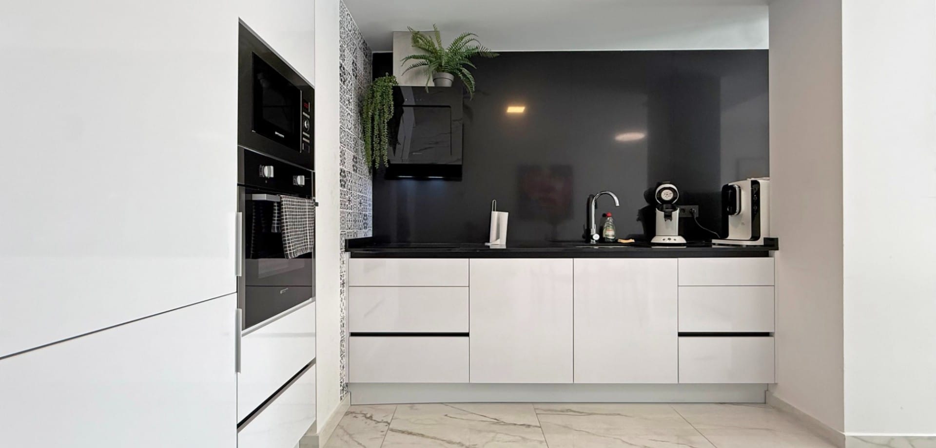 2 Bedroom Property in Orihuela Costa