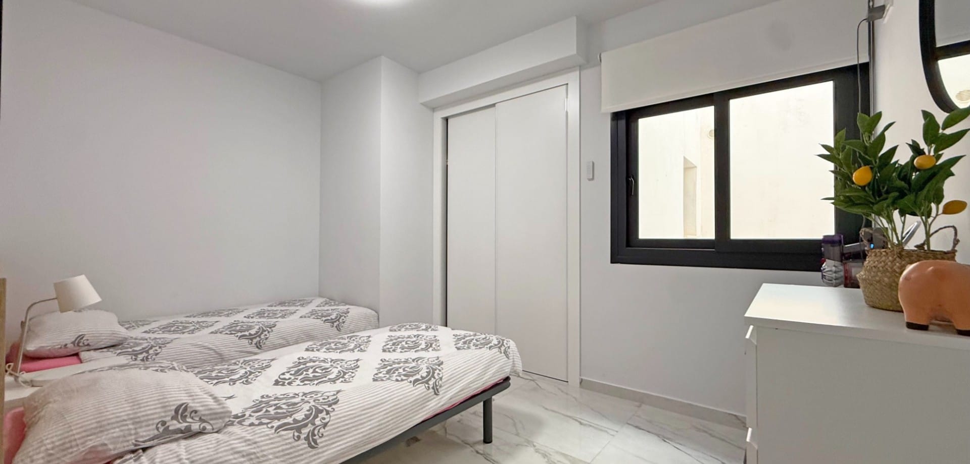 2 Bedroom Property in Orihuela Costa
