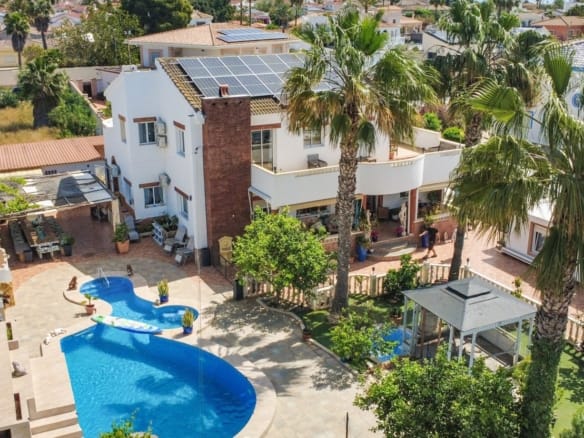 7 Bedroom Property in Ciudad Quesada
