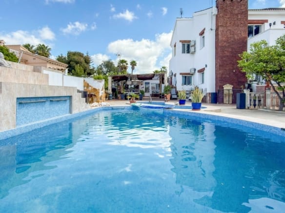 7 Bedroom Property in Ciudad Quesada
