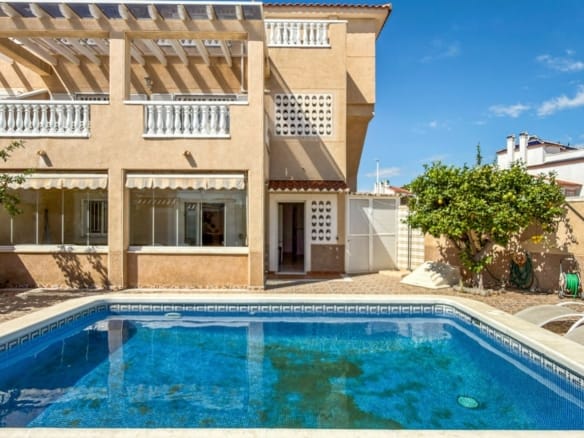 3 Bedroom Property in Orihuela Costa
