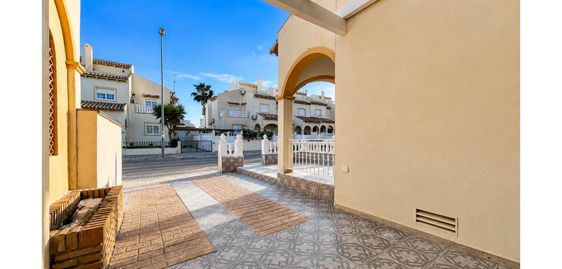 2 Bedroom Property in Orihuela Costa