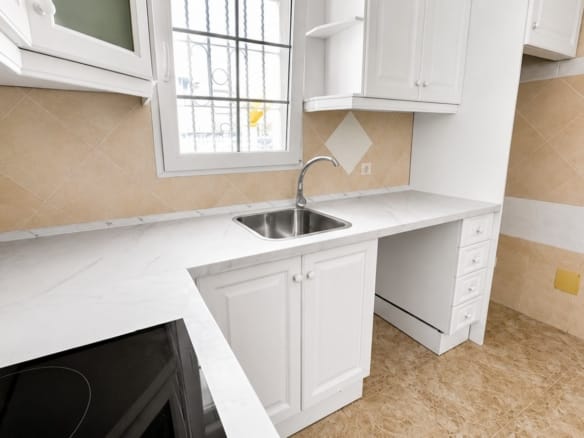 2 Bedroom Property in Orihuela Costa