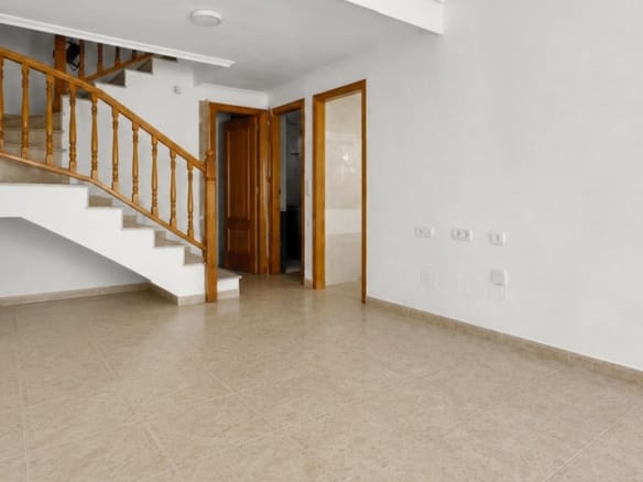 2 Bedroom Property in Orihuela Costa