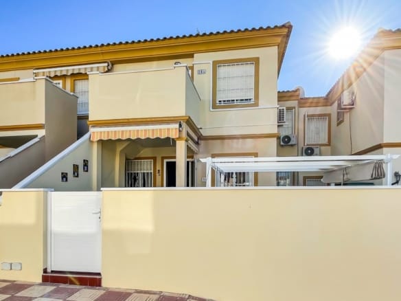 2 Bedroom Property in Orihuela Costa