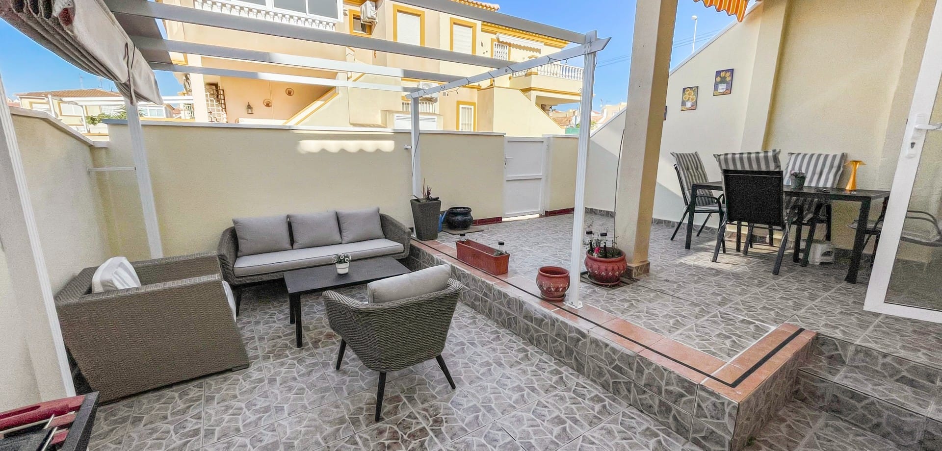 2 Bedroom Property in Orihuela Costa