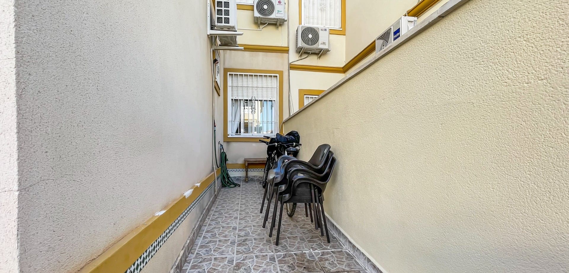 2 Bedroom Property in Orihuela Costa