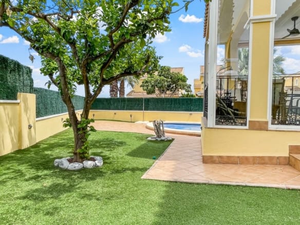 3 Bedroom Property in Orihuela Costa
