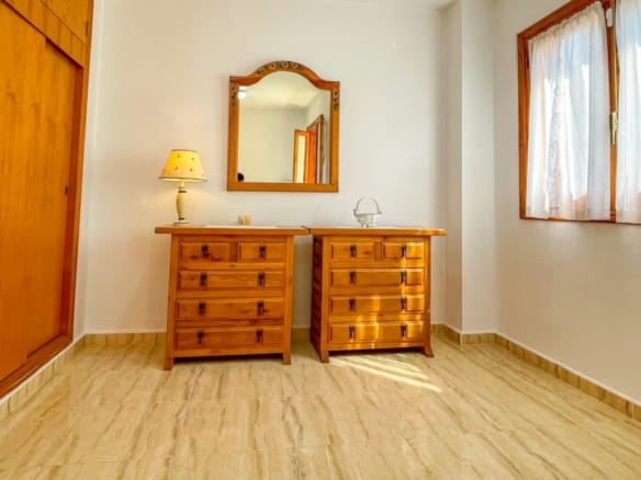 2 Bedroom Property in Orihuela Costa