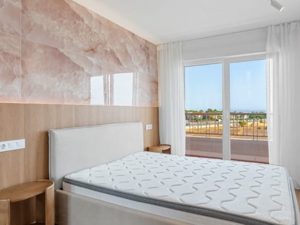 2 Bedroom Property in Orihuela Costa