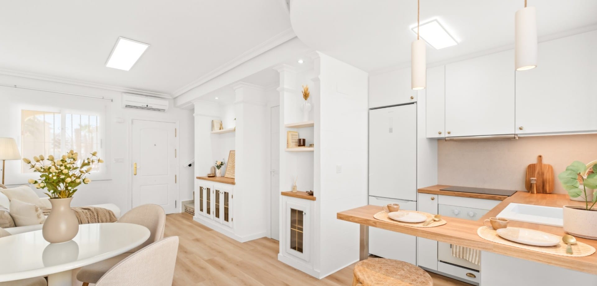 2 Bedroom Property in Orihuela Costa