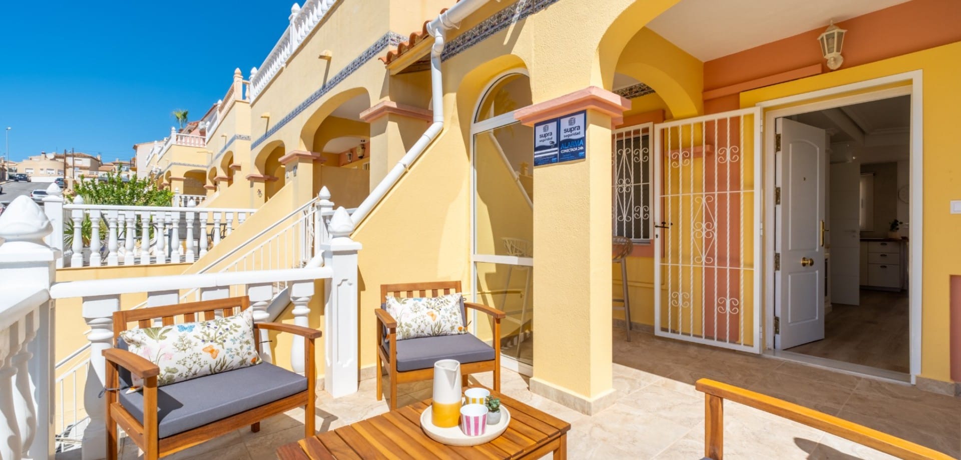 2 Bedroom Property in Orihuela Costa