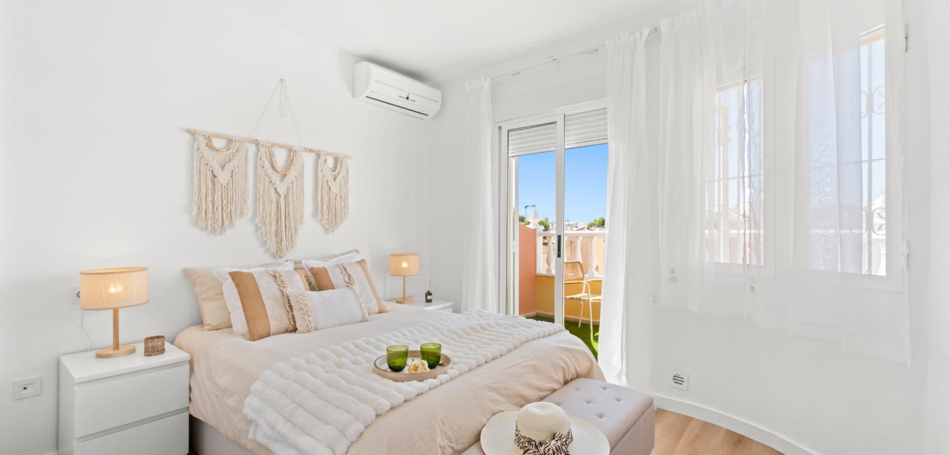 2 Bedroom Property in Orihuela Costa