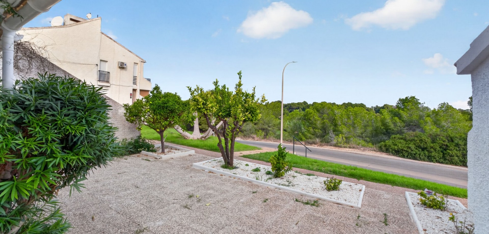 2 Bedroom Property in Orihuela Costa