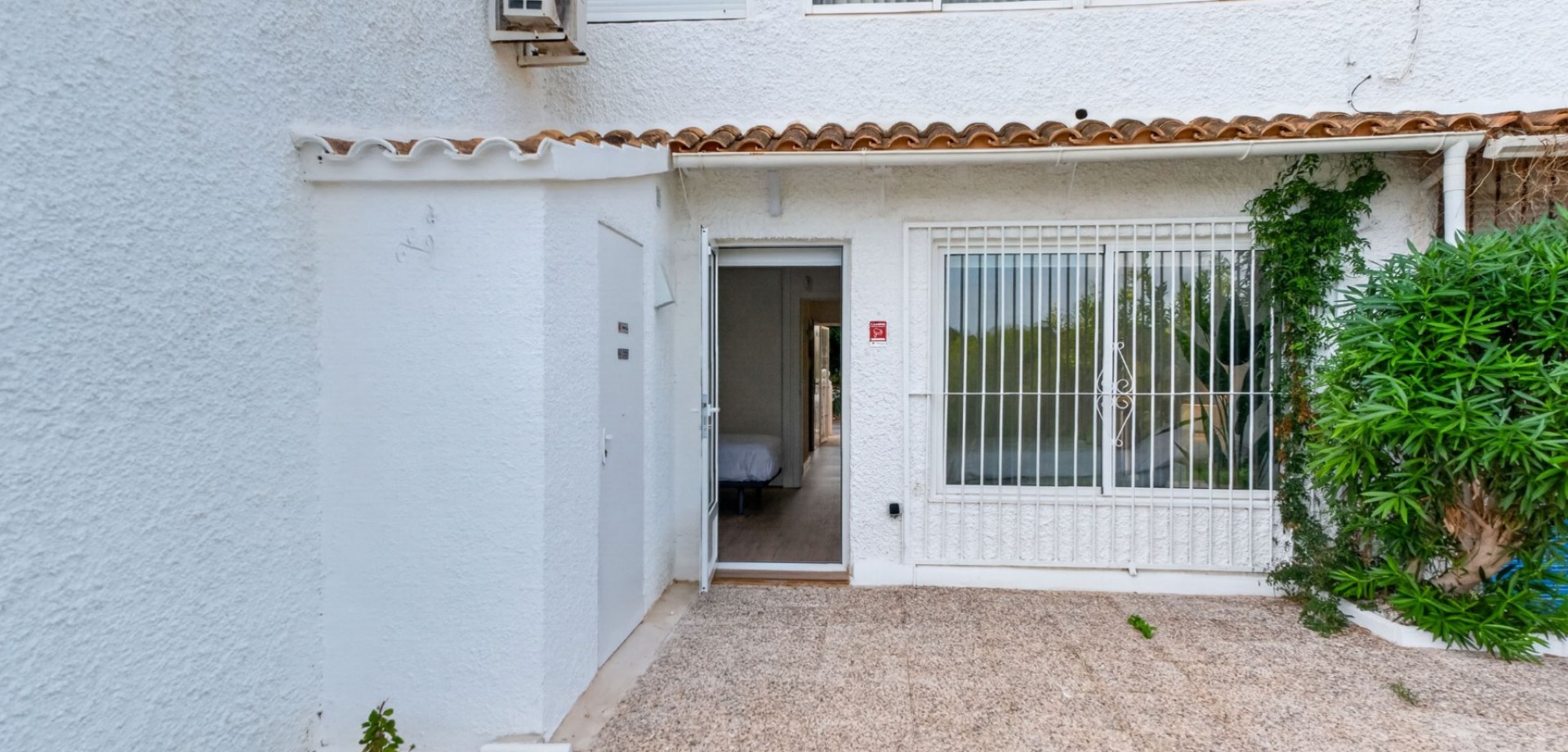 2 Bedroom Property in Orihuela Costa