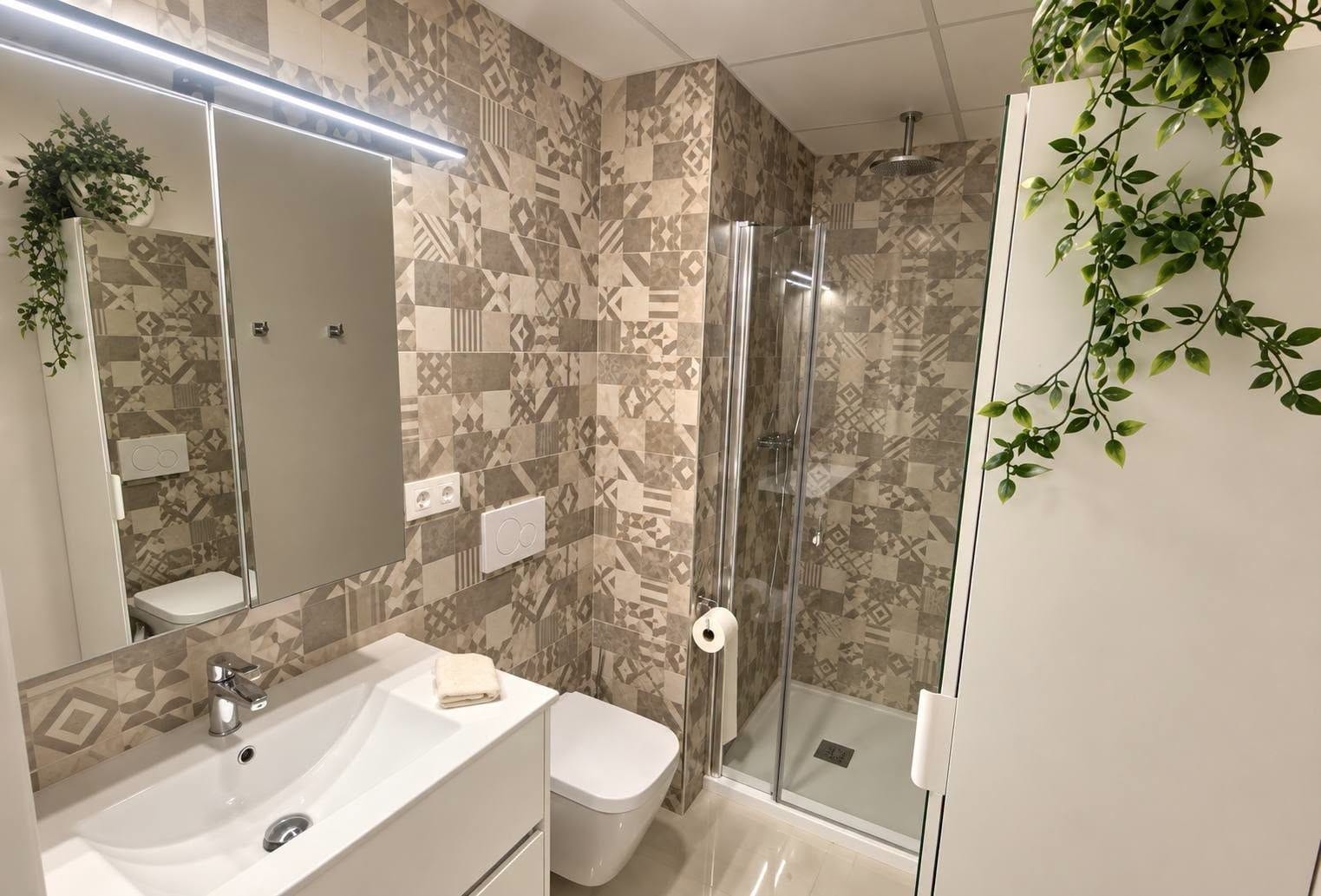 Modern 3-Bedroom Apartment with Glass-Enclosed Terrace in Los Almendros, Orihuela Costa