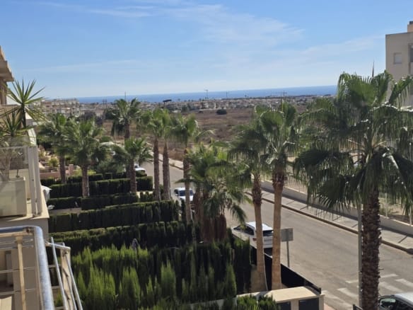 3 bedroom Penthouse for sale in Villamartín