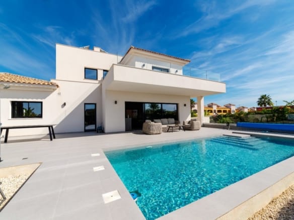 Villa in Los Montesinos