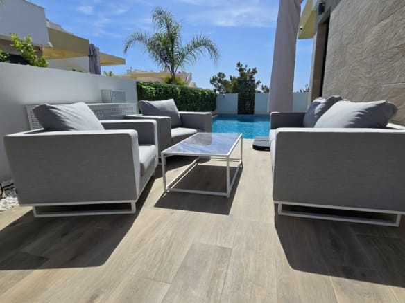 Villa in Los Montesinos