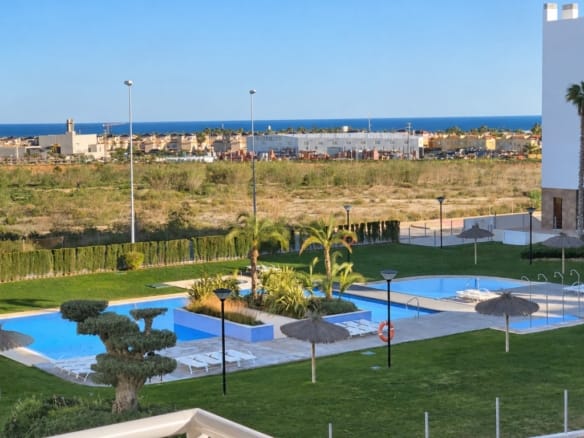 Apartment in Lomas de Cabo Roig