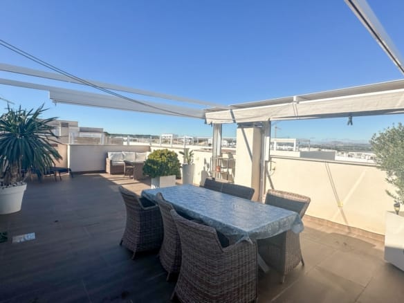 3 Bedroom Property in Torrevieja