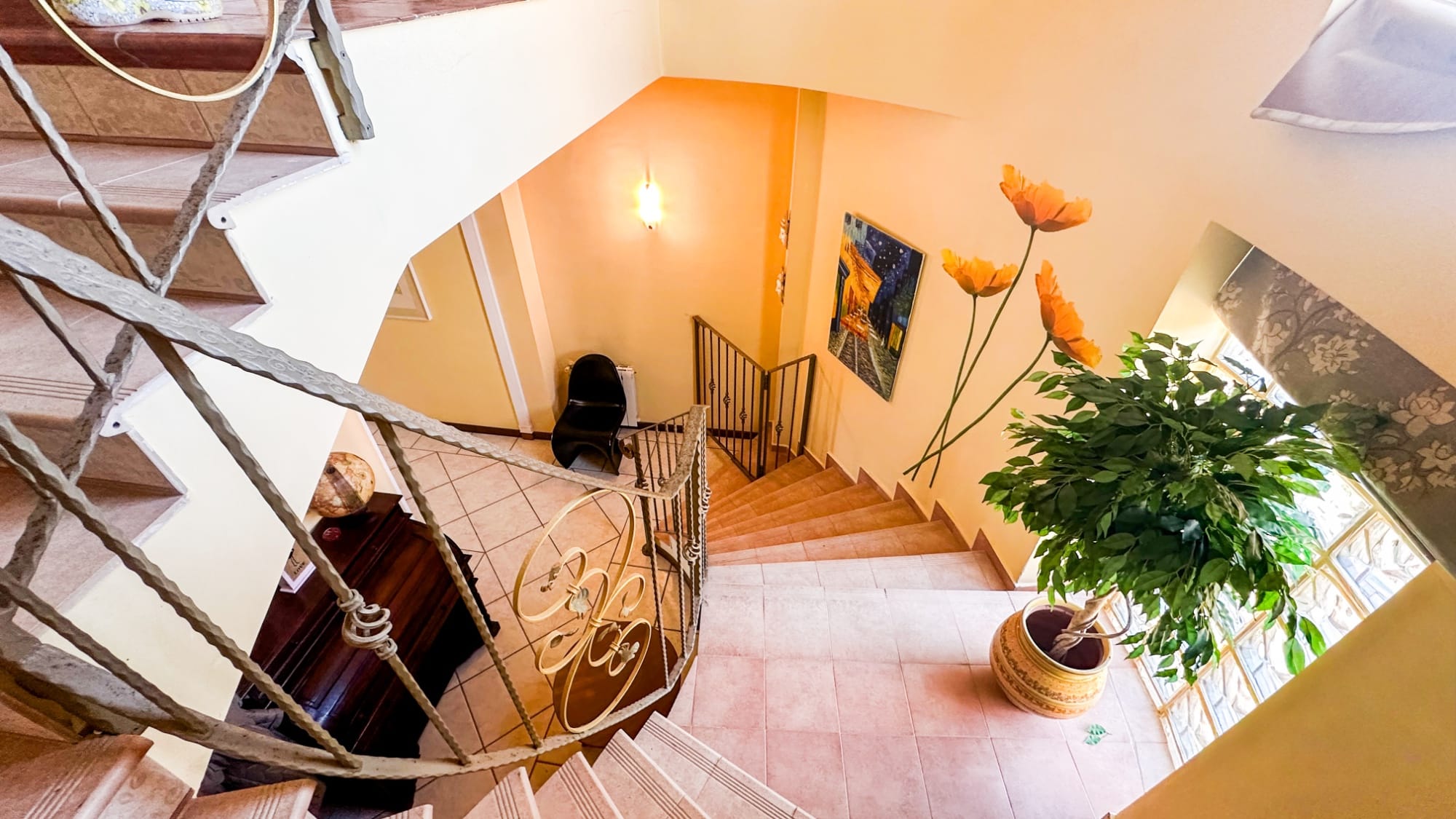 6 Bedroom Property in La Mata