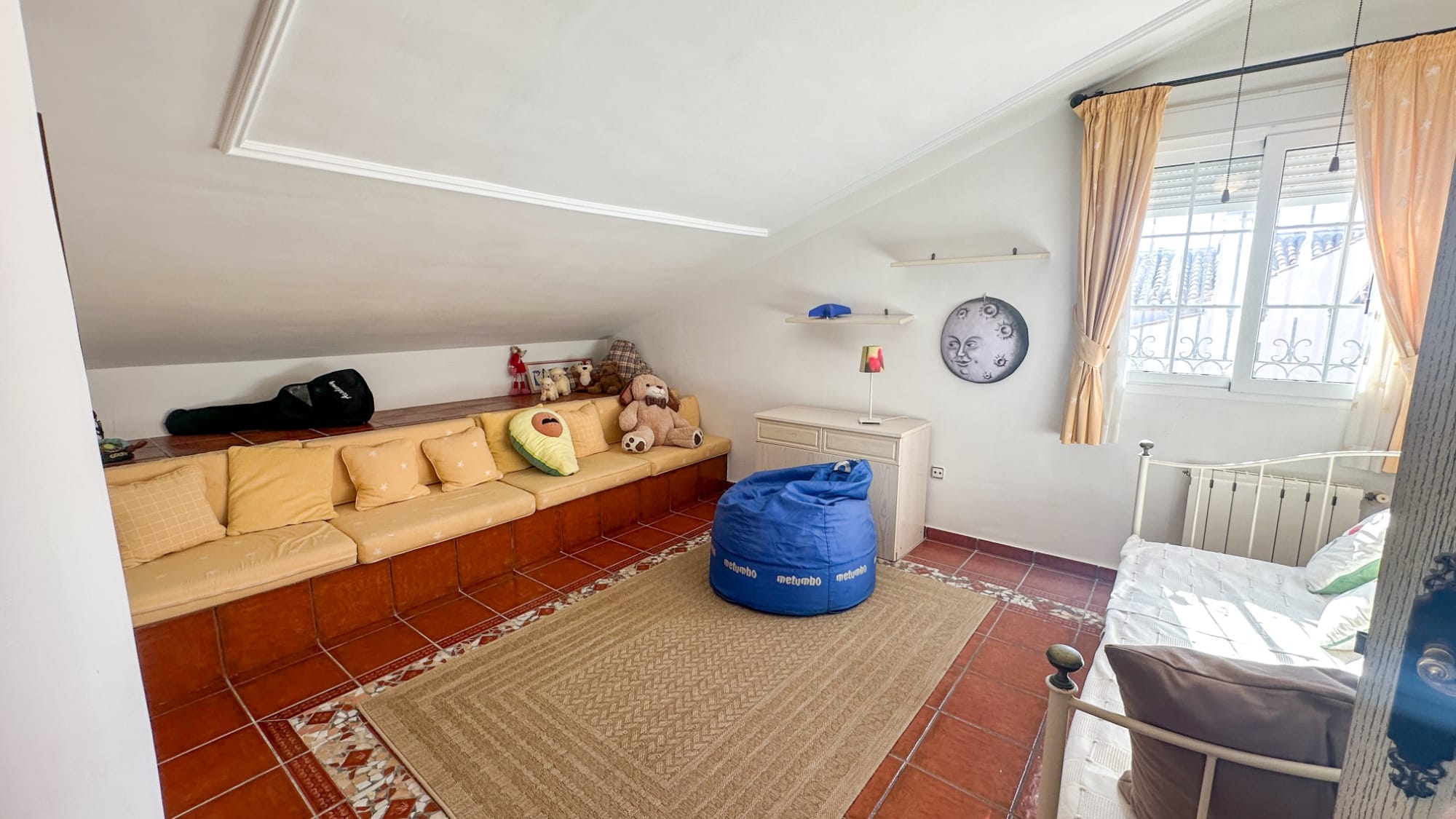 6 Bedroom Property in La Mata