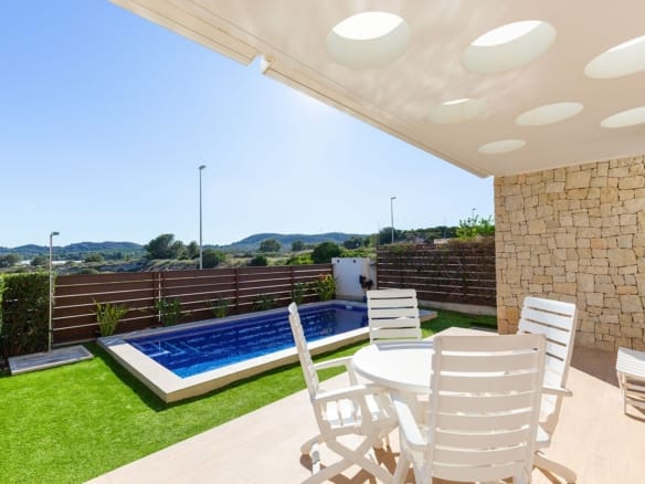 3 Bedroom Property in Vistabella Golf